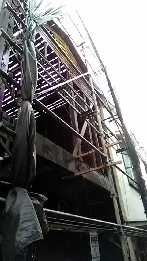 一戸建て・骨組み残し解体